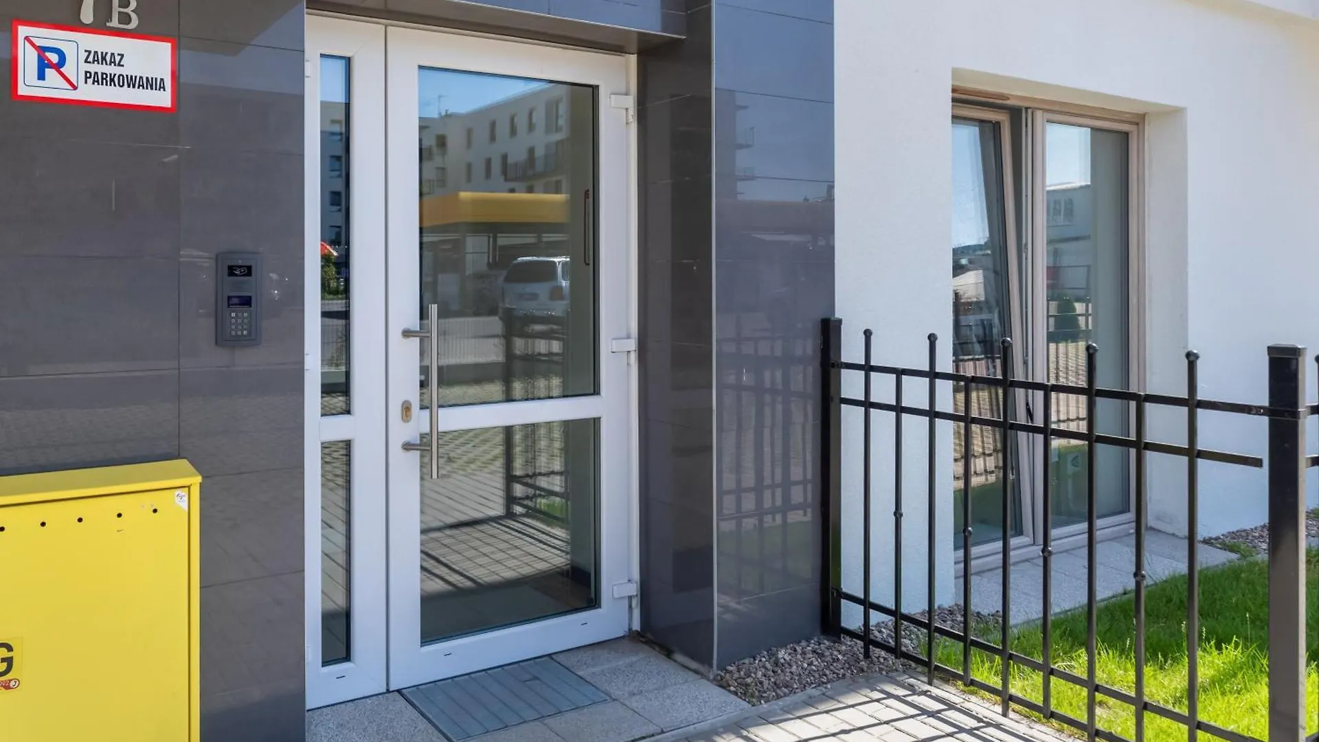 Modern Apartment Kapitanski Mostek By Noclegi Renters Kolobrzeg Poland